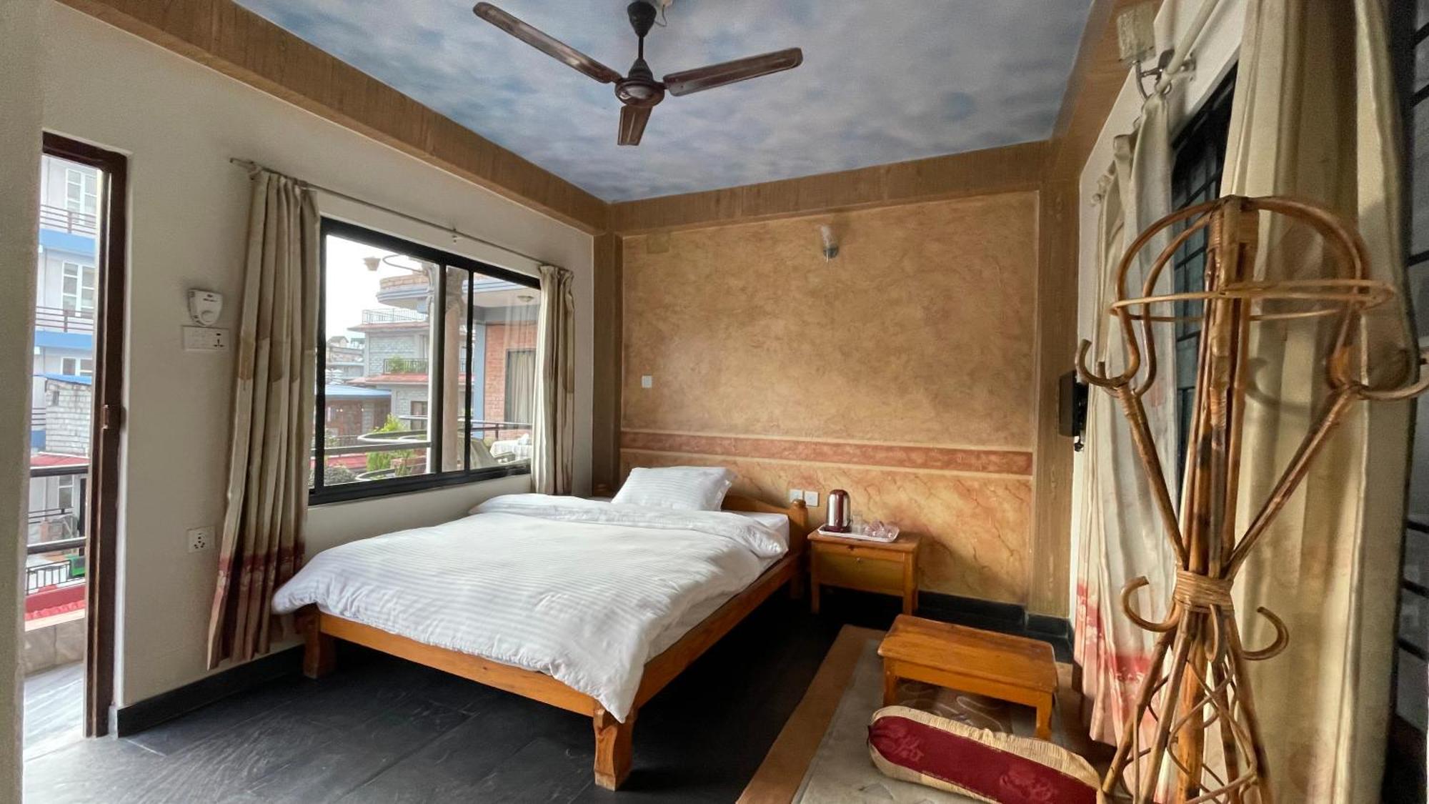 Hotel Hakoniwa Pokhara Exterior foto